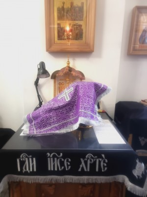 Игумен Нестор (Болков ) совершил Божественную Литургию в Богоявленском епархиальном мужском монастыре г. Челябинска.