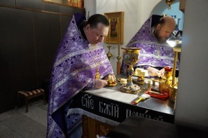 16  марта 2025 года Игумен Нестор (Болков ) возглавил Воскресную Божественную Литургию в Богоявленском епархиальном мужском монастыре.