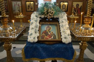 В Богоявленском епархиальном мужском монастыре совершили всенощное бдение  с литией.