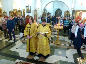 В Неделю 22-ю по Пятидесятнице Игумен Нестор (Болков ) совершил Божественную Литургию в Богоявленском епархиальном мужском монастыре.