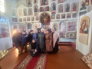 Игумен Нестор (Болков ) совершил Божественную Литургию в Храме Святого Пророка Илии с. Клеопино Каслинского района.