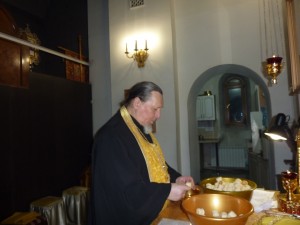 В Богоявленском епархиальном мужском монастыре Игумен Нестор (Болков ) возглавил Всенощное бдение с литией.