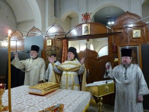 Игумен Нестор (Болков ) совершил Божественную Литургию в Богоявленском епархиальном мужском монастыре города Челябинска.