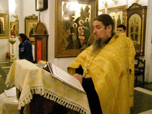 Утреннее Богослужение в храме монастыря 05.01.2018