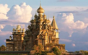 ПОЧЕМУ МЫ МОЛИМСЯ В ХРАМЕ?