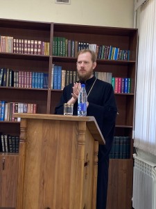 25  июня 2025 года в Богоявленском епархиальном мужском монастыре  прошло  собрание с духовенством Монастырского благочиния., 