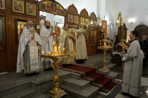 В Богоявленском мужском монастыре  совершили   Божественную Литургию  в  день двунадесятого праздника  Крещение Господа Бога и Спаса нашего Иисуса Христа. , 