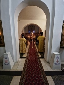 4 ноября 2023 года, в канун Недели 22-й по Пятидесятнице, настоятель Богоявленского мужского монастыря Игумен Нестор с клириками обители совершил всенощное бдение с литией в Богоявленском мужском монастыре города Челябинска., 