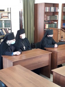 Тема семинара: "Нестяжание - третий обет монашества"., 