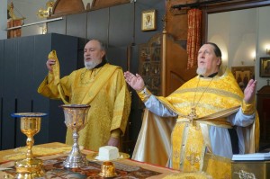 В день церковного новолетия Игумен Нестор (Болков) совершил Божественную Литургию святителя Иоанна Златоуста., 