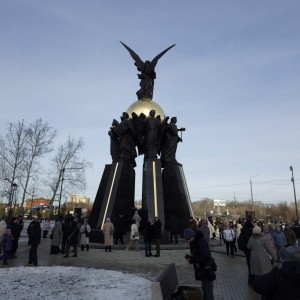 Настоятель Богоявленского  мужского монастыря Игумен Нестор (Болков) принял участие в Божественной Литургии в кафедральном Соборе Рождества Христова , посвященная празднику Собора Архистратига Михаила и прочих Небесных Сил бесплотных., 