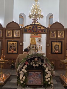 В Богоявленском мужском монастыре совершили великое повечерие с литией и утреню с полиелеем в Богоявленском мужском монастыре., 