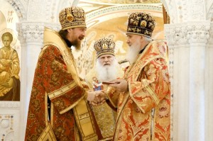 Настоятель Богоявленского епархиального мужского монастыря Игумен Нестор (Болков) принял участие в Божественной Литургии в кафедральном Соборе Рождества Христова., 