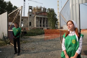 Торжественное Богослужение в строящемся соборе, 