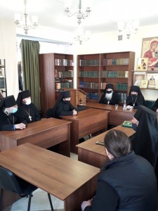 Тема семинара: "Нестяжание - третий обет монашества"., 