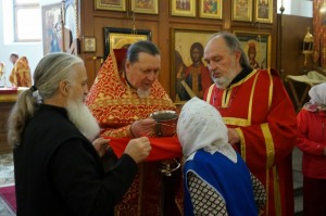 В Богоявленском епархиальном мужском монастыре города Челябинска совершили Божественную Литургию., 