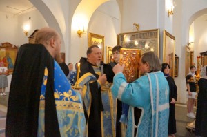 В Богоявленском епархиальном мужском монастыре города Челябинска Игумен Нестор (Болков ) совершил всенощное бдение ., 