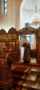 В канун Недели 4-й Великого поста игумен Нестор (Болков) совершил всенощное бдение в Богоявленском мужском монастыре., 