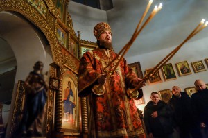 Настоятель Богоявленского епархиального мужского монастыря Игумен Нестор (Болков) принял участие в ночной Божественной Литургии в  Челябинском храме Всех святых., 