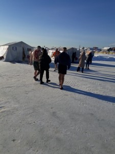 Крещенская прорубь была освящена на озере Смолино., 