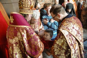 Настоятель Богоявленского мужского монастыря Челябинска Игумен Нестор (Болков ) принял участие в Божественной Литургии в Успенском храме города Касли., 