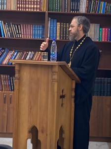 29 декабря 2025 года в Богоявленском епархиальном мужском монастыре прошло совещание с помощниками благочинных и помощниками настоятелей по социальному служению, по религиозному образованию и катехизации, по молодёжной работе, по миссионерскому служению М, 