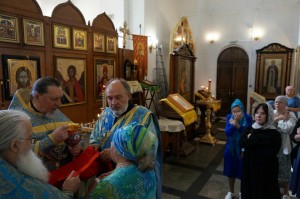 В Богоявленском мужском монастыре города Челябинска совершили Божественную Литургию., 