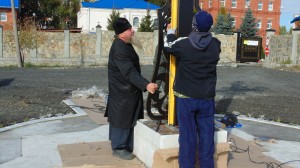 УСТАНОВКА ПОКЛОННОГО КРЕСТА В БОГОЯВЛЕНСКОМ МОНАСТЫРЕ, 