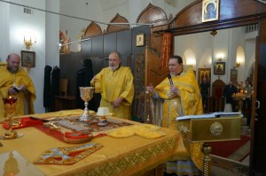 29 июня 2025 года,в Неделю 3-ю по Пятидесятнице и в день празднования перенесения мощей святителя Феофана, Затворника Вышенского , Игумен Нестор (Болков) совершил Божественную Литургию в Богоявленском епархиальном мужском монастыре городаЧелябинска., 