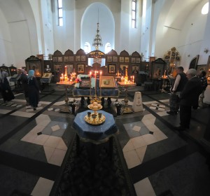 В канун 12-й Недели по Пятидесятнице Игумен Нестор (Болков ) совершил всенощное бдение с литией в Богоявленском епархиальном мужском монастыре., 