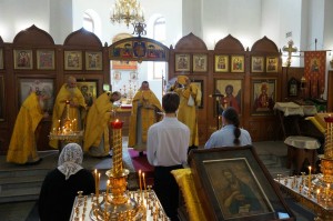 В праздник Рождества Иоанна Крестителя Игумен Нестор возглавил Литургию в Богоявленском мужском монастыре Челябинска., 