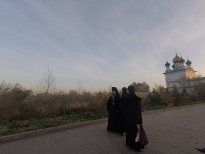 Круглый стол монашествующих..., 