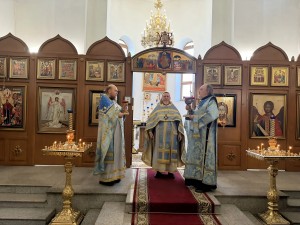 В праздник Благовещения Пресвятой Богородицы Игумен Нестор совершил Литургию в Богоявленском мужском монастыре Челябинска., 