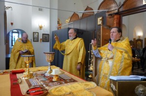 В день церковного новолетия Игумен Нестор (Болков) совершил Божественную Литургию святителя Иоанна Златоуста., 