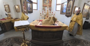 В Богоявленском епархиальном мужском монастыре города Челябинска совершили Божественную Литургию., 