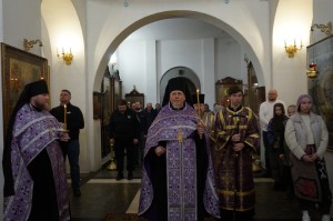 В Богоявленском епархиальном мужском монастыре совершили всенощное бдение  с литией., 