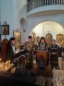 25 февраля 2026 года, в третий день Великого поста, игумен Нестор(Болков) с братией святой обители совершил великое повечерие с чтением Великого покаянного канона преподобного Андрея Критского в Богоявленском мужском монастыре г. Челябинска., 