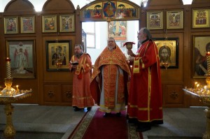 В Богоявленском епархиальном мужском монастыре города Челябинска совершили Божественную Литургию., 