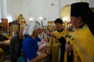 В Богоявленском епархиальном мужском монастыре города Челябинска совершили всенощное бдение с литией., 