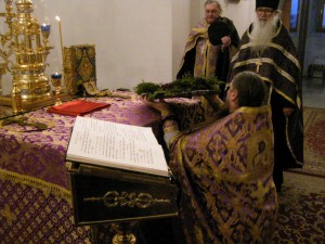 Вечернее субботнее и утреннее воскресное Богослужение в храме монастыря 10-11.03.2018, 