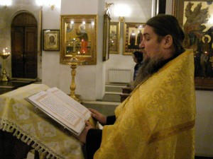 Утреннее Богослужение в храме монастыря 05.01.2018, 