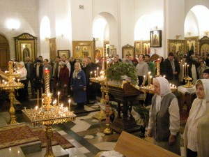 Вечернее субботнее и утреннее воскресное Богослужение в храме монастыря 07.01.2018, 