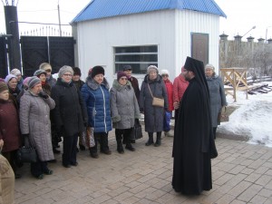 Экскурсия паломников в Богоявленский монастырь., 