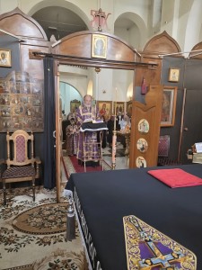 Игумен Нестор (Болков ) в Великий Четверг совершил Литургию в Богоявленском мужском монастыре города Челябинска ., 