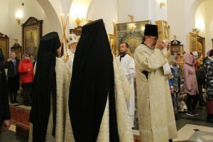 Всенощное бдение, Ранняя Литургия, Поздняя Литургия 19.08.2020, 