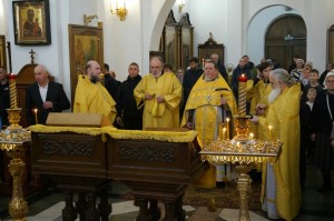 В Богоявленском епархиальном мужском монастыре города Челябинска совершили Божественную Литургию., 