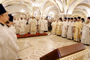 В день памяти святых отцов I Вселенского Собора Настоятель Богоявленского епархиального мужского монастыря Игумен Нестор ( Болков)принял участие в Божественной Литургии в Христорождественском соборе., 