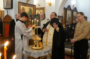 В Богоявленском епархиальном мужском монастыре Игумен Нестор (Болков ) возглавил Всенощное бдение с литией., 