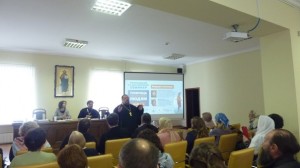  Настоятель Богоявленского мужского монастыря города Челябинска Игумен Нестор (Болков ) с братией обители приняли участие в семинаре «Помощь созависимым людям», 