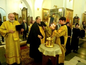  Игумен Нестор (Болков ) совершил Всенощное бдение с литией в канун Недели 21-й по Пятидесятнице ., 